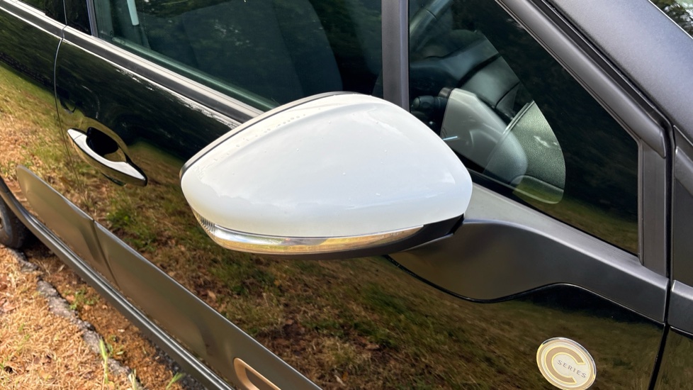Citroen C3 1.2 PureTech C-Series Edition 5dr Petrol Hatchback - Image 25