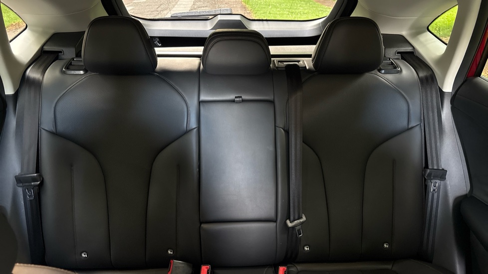 MG HS 1.5 T-GDI Trophy 5dr Petrol Hatchback - Image 15