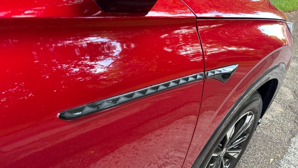 MG HS 1.5 T-GDI Trophy 5dr Petrol Hatchback - Image 24