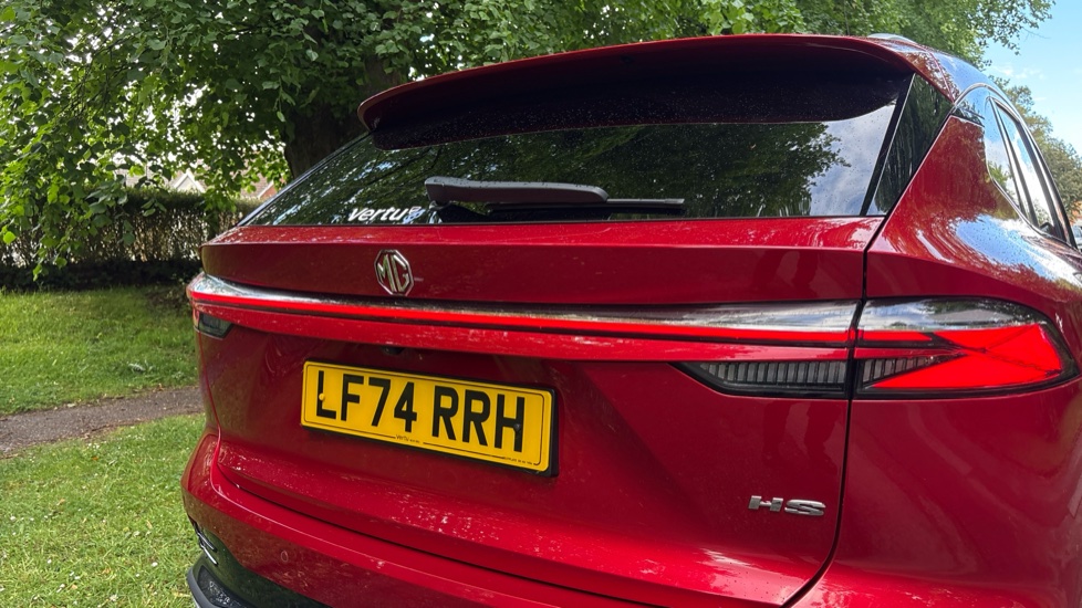 MG HS 1.5 T-GDI Trophy 5dr Petrol Hatchback - Image 30