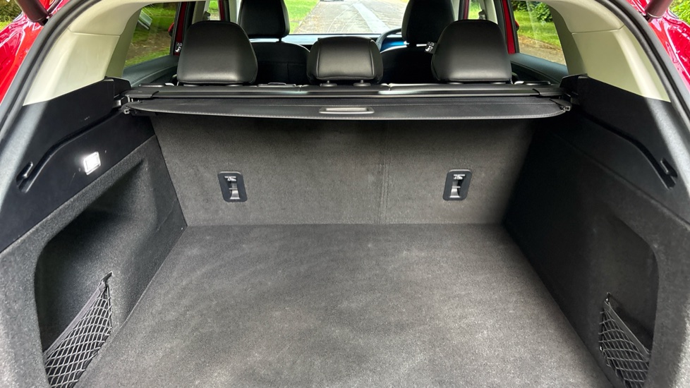 MG HS 1.5 T-GDI Trophy 5dr Petrol Hatchback - Image 47