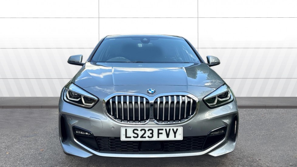BMW 1 Series 118i [136] M Sport 5dr [Live Cockpit Professional] Petrol Hatchback - Image 3