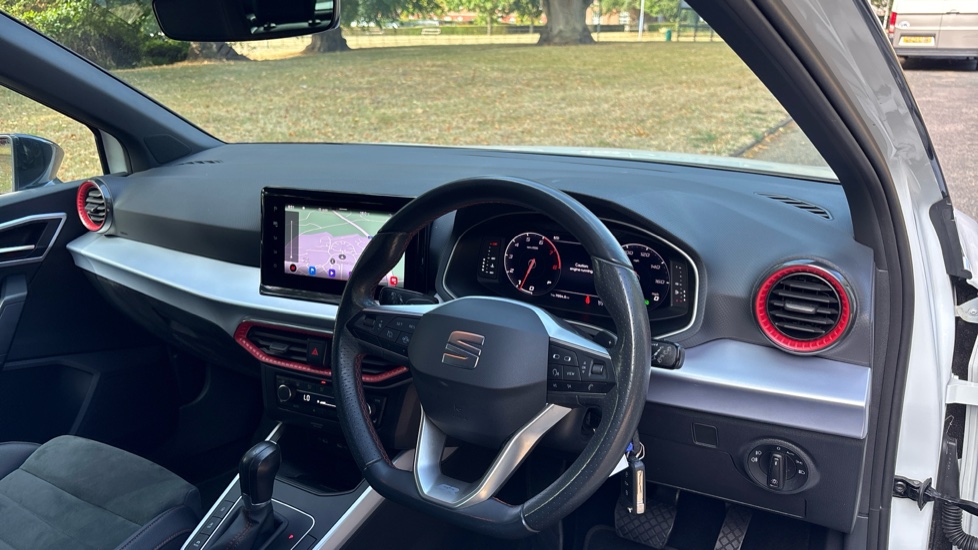 SEAT Arona 1.5 TSI 150 FR Sport 5dr DSG Petrol Hatchback - Image 11