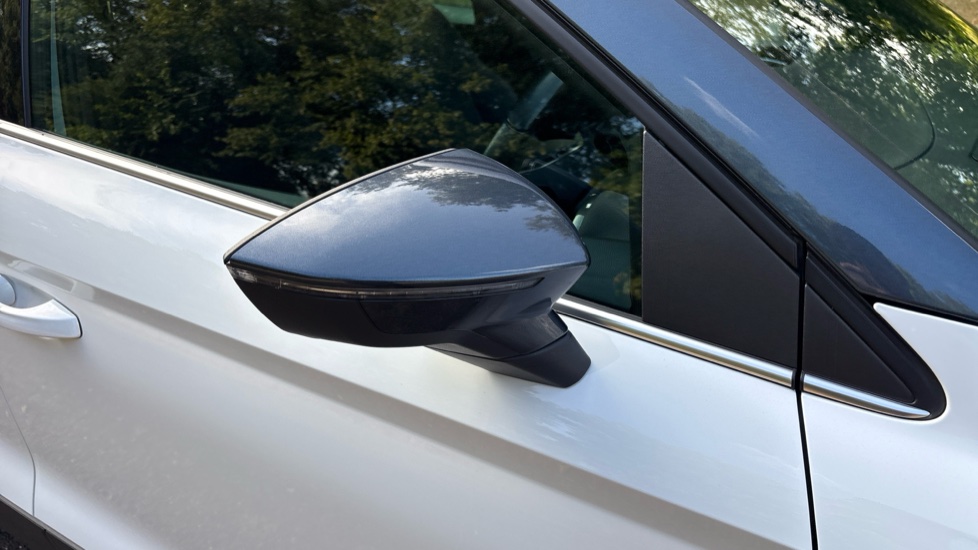SEAT Arona 1.5 TSI 150 FR Sport 5dr DSG Petrol Hatchback - Image 24