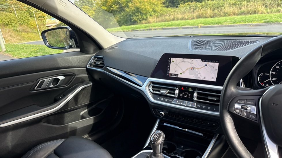 BMW 3 Series 318d Sport 4dr Diesel Saloon - Image 14
