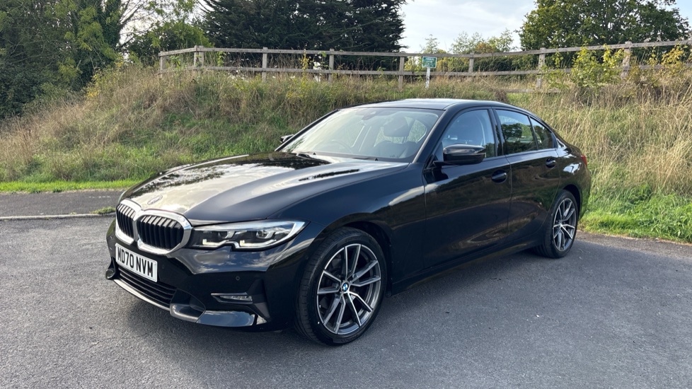 BMW 3 Series 318d Sport 4dr Diesel Saloon - Image 22