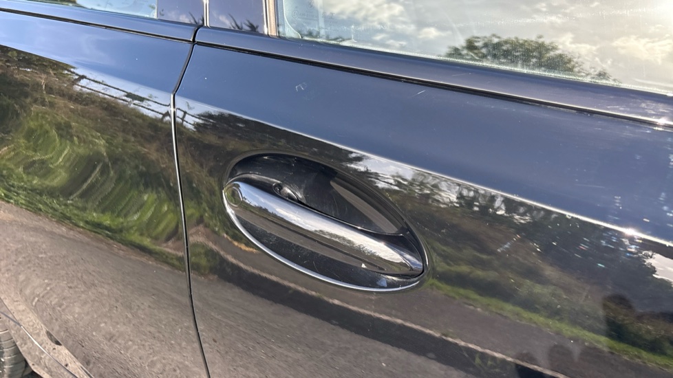 BMW 3 Series 318d Sport 4dr Diesel Saloon - Image 25