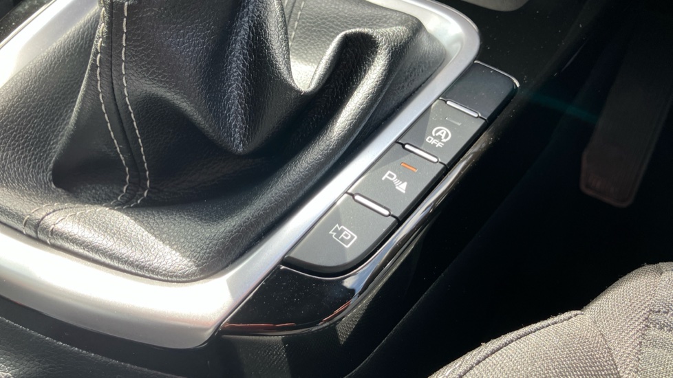 Kia Ceed 1.5T GDi ISG GT-Line 5dr Petrol Hatchback - Image 37