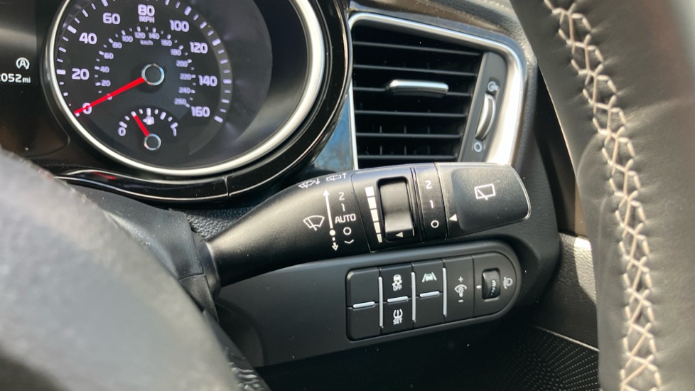 Kia Ceed 1.5T GDi ISG GT-Line 5dr Petrol Hatchback - Image 40