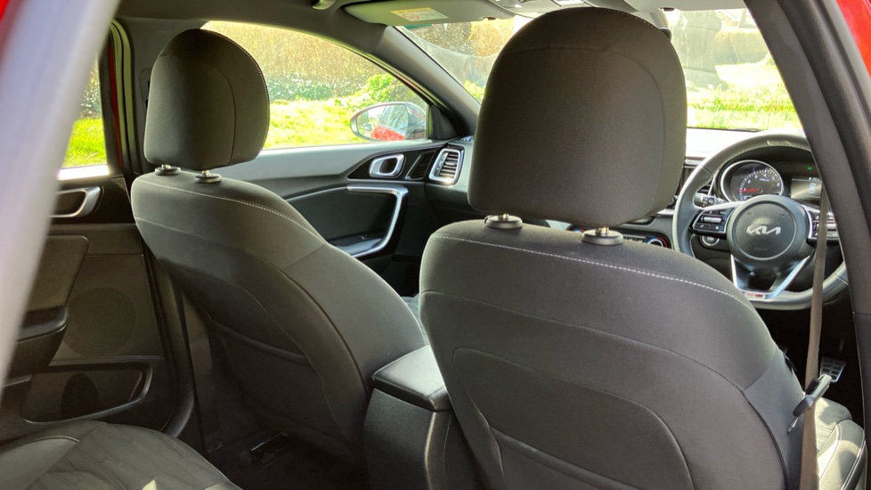 Kia Ceed 1.5T GDi ISG GT-Line 5dr Petrol Hatchback - Image 46