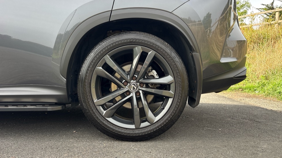 Lexus NX 450h+ 2.5 5dr E-CVT [Premium Pack] Estate - Image 7