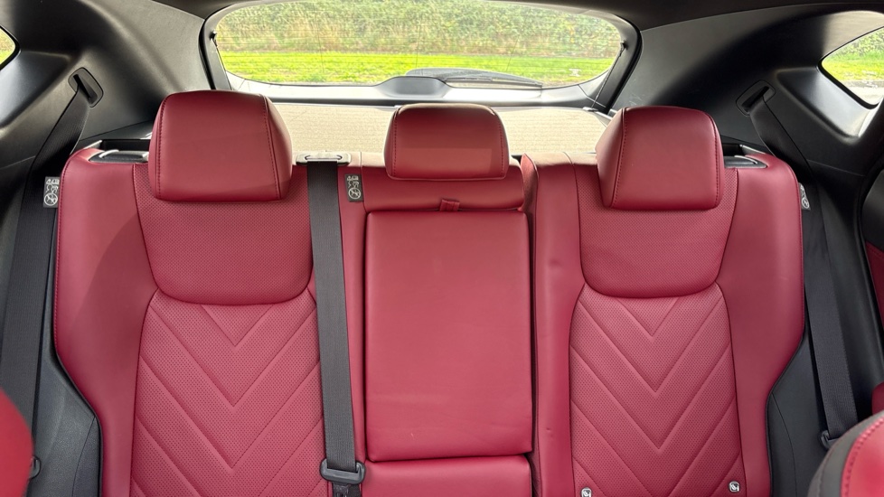 Lexus NX 450h+ 2.5 5dr E-CVT [Premium Pack] Estate - Image 15