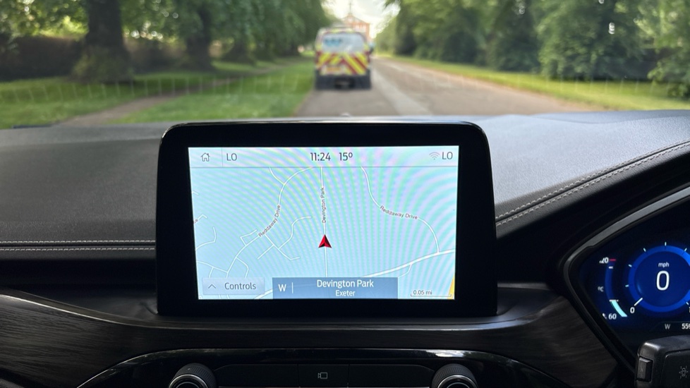 Ford Kuga 2.5 FHEV Vignale 5dr CVT Hybrid Estate - Image 12