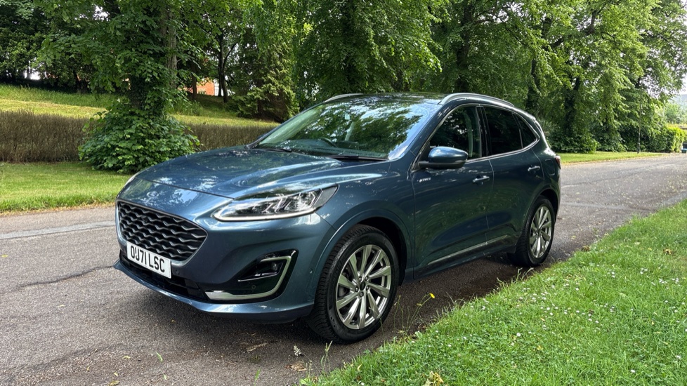 Ford Kuga 2.5 FHEV Vignale 5dr CVT Hybrid Estate - Image 22