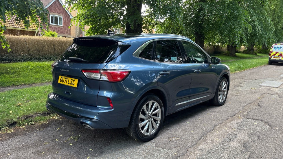 Ford Kuga 2.5 FHEV Vignale 5dr CVT Hybrid Estate - Image 28