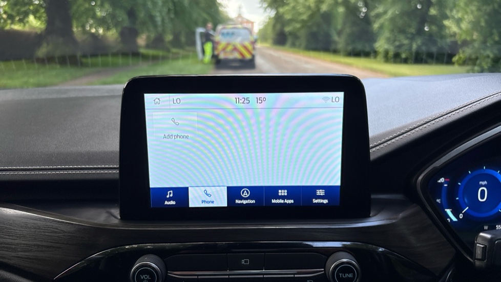 Ford Kuga 2.5 FHEV Vignale 5dr CVT Hybrid Estate - Image 35
