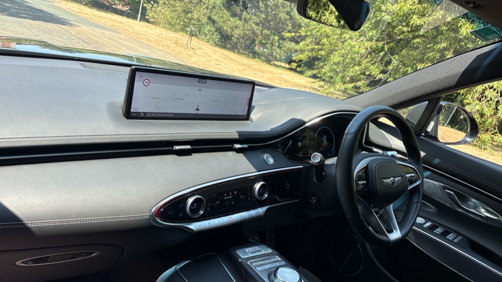 Genesis Gv70 2.2D Sport Line 5dr Auto AWD Diesel Estate - Image 9