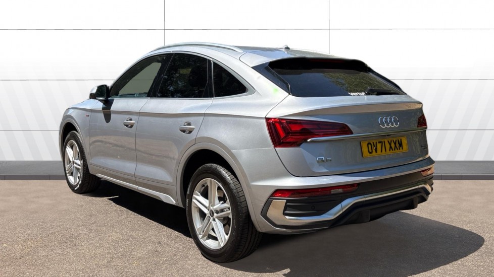 Audi Q5 40 TDI Quattro S Line 5dr S Tronic Diesel Estate - Image 2