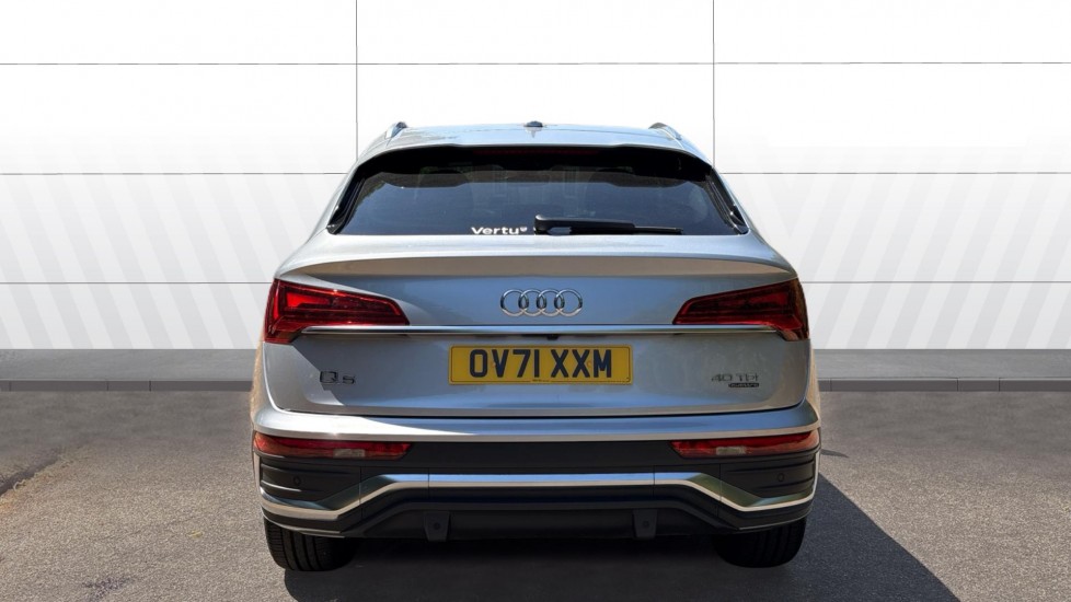 Audi Q5 40 TDI Quattro S Line 5dr S Tronic Diesel Estate - Image 6