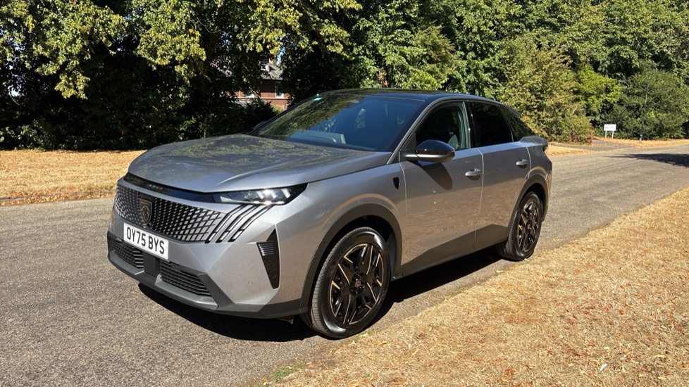 Peugeot 3008 1.2 Hybrid 145 GT 5dr e-DSC6 Petrol Estate - Image 22