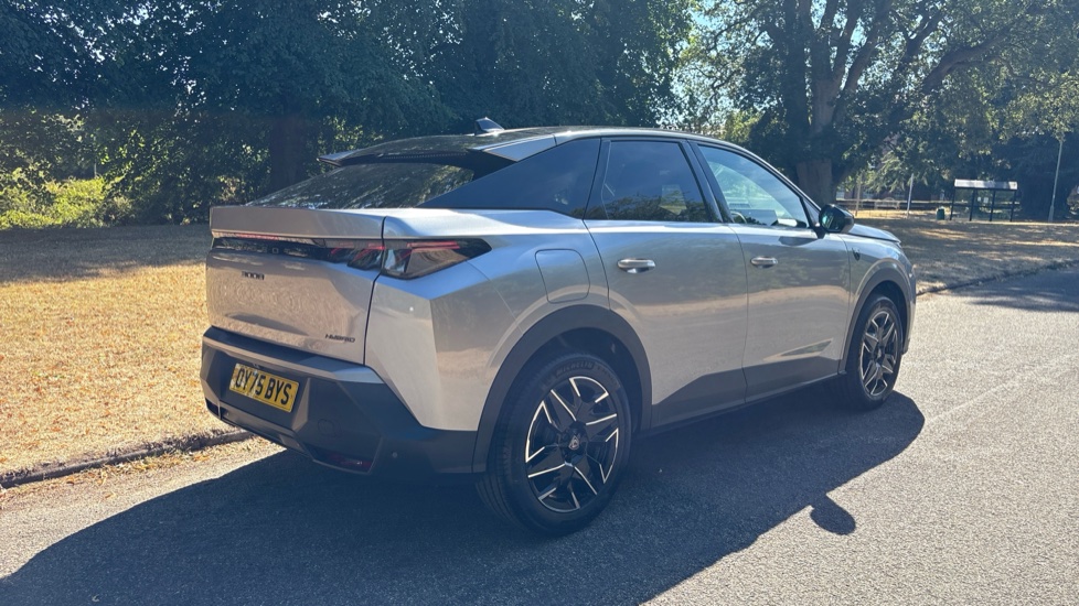 Peugeot 3008 1.2 Hybrid 145 GT 5dr e-DSC6 Petrol Estate - Image 28