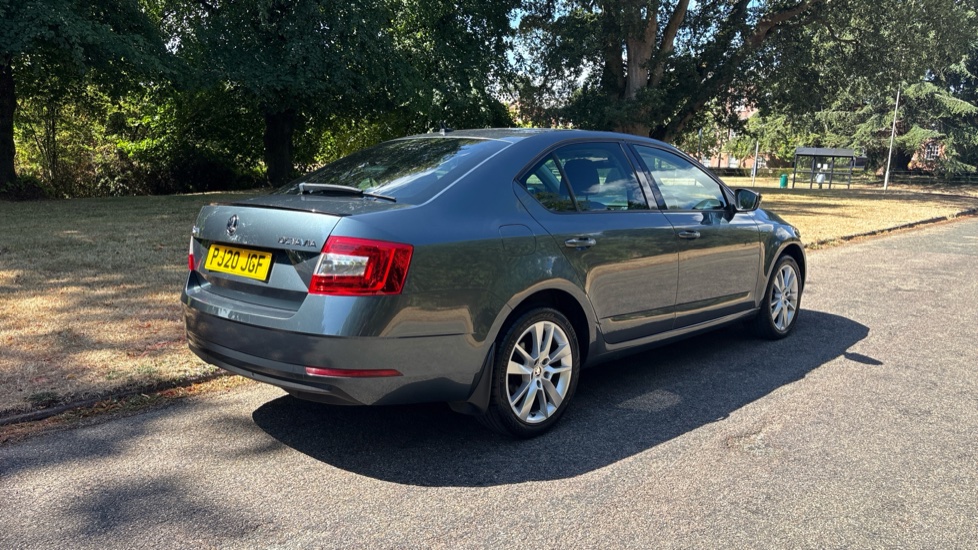 Skoda Octavia 1.5 TSI SE L 5dr DSG Petrol Hatchback - Image 27