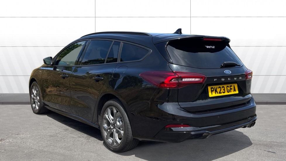 Ford Focus 1.0 EcoBoost ST-Line 5dr Petrol Estate - Image 2