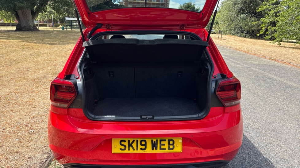 Volkswagen Polo 1.0 TSI 95 Beats 5dr Petrol Hatchback - Image 4