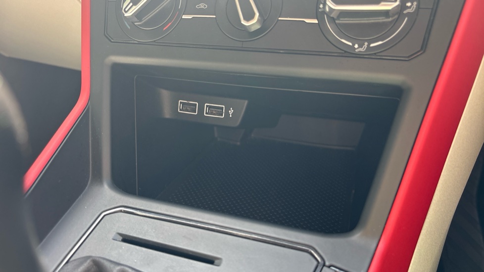 Volkswagen Polo 1.0 TSI 95 Beats 5dr Petrol Hatchback - Image 35