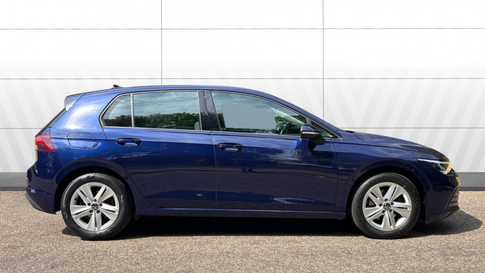 Volkswagen Golf 1.5 TSI 150 Life 5dr Petrol Hatchback - Image 5