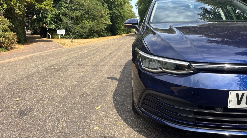 Volkswagen Golf 1.5 TSI 150 Life 5dr Petrol Hatchback - Image 23
