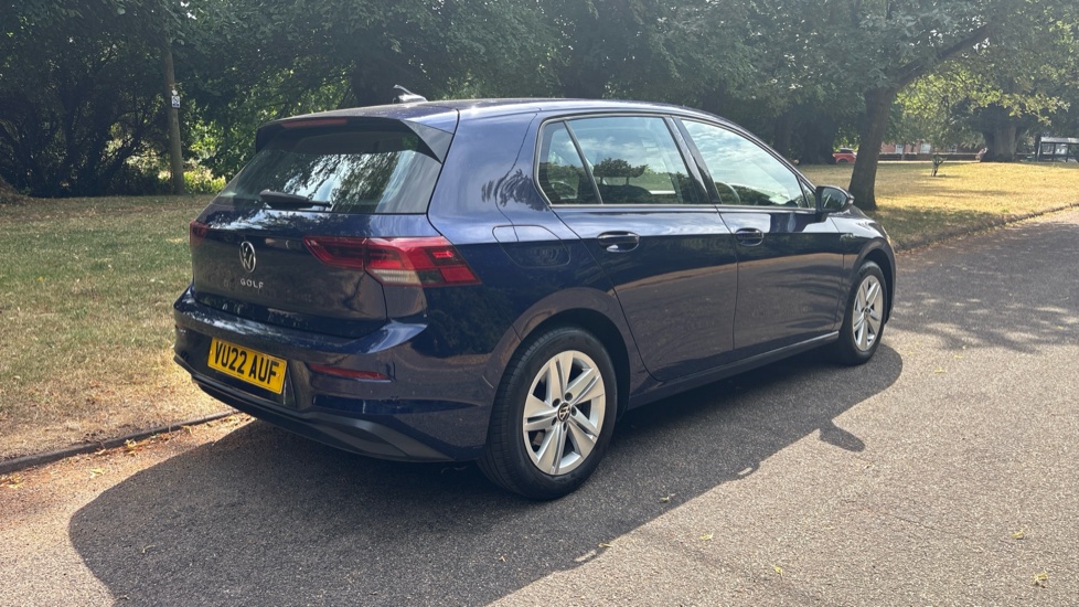 Volkswagen Golf 1.5 TSI 150 Life 5dr Petrol Hatchback - Image 27