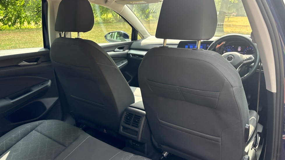 Volkswagen Golf 1.5 TSI 150 Life 5dr Petrol Hatchback - Image 42