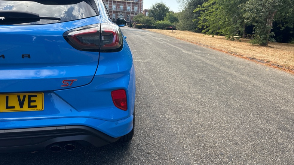 Ford Puma ST 1.5 EcoBoost ST 5dr Petrol Hatchback - Image 30