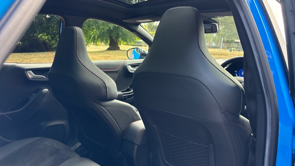 Ford Puma ST 1.5 EcoBoost ST 5dr Petrol Hatchback - Image 49