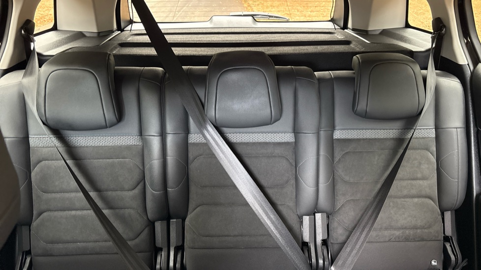 Citroen C5 Aircross 1.2 PureTech Shine 5dr Petrol Hatchback - Image 15