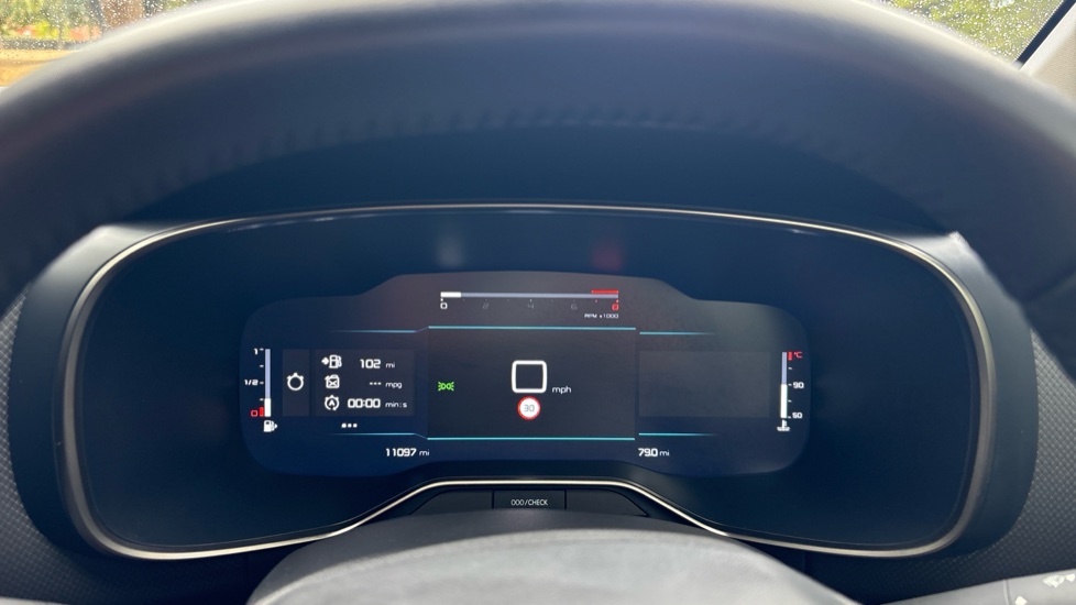 Citroen C5 Aircross 1.2 PureTech Shine 5dr Petrol Hatchback - Image 18