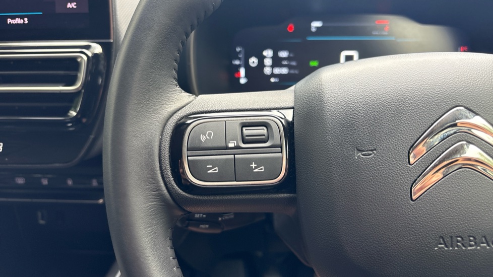 Citroen C5 Aircross 1.2 PureTech Shine 5dr Petrol Hatchback - Image 37