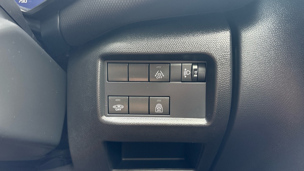 Citroen C5 Aircross 1.2 PureTech Shine 5dr Petrol Hatchback - Image 41