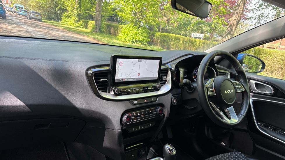 Kia Xceed 1.5T GDi ISG 3 5dr Petrol Hatchback - Image 9