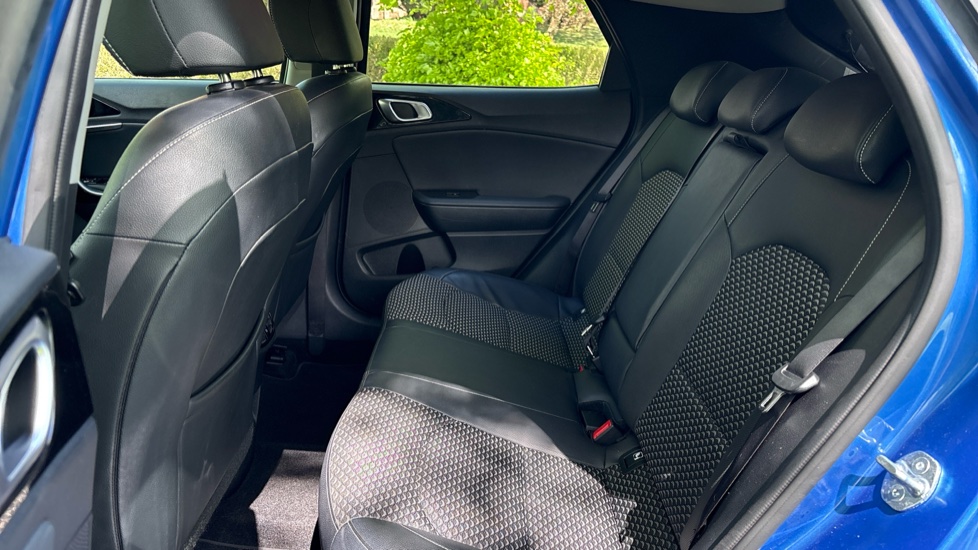 Kia Xceed 1.5T GDi ISG 3 5dr Petrol Hatchback - Image 16
