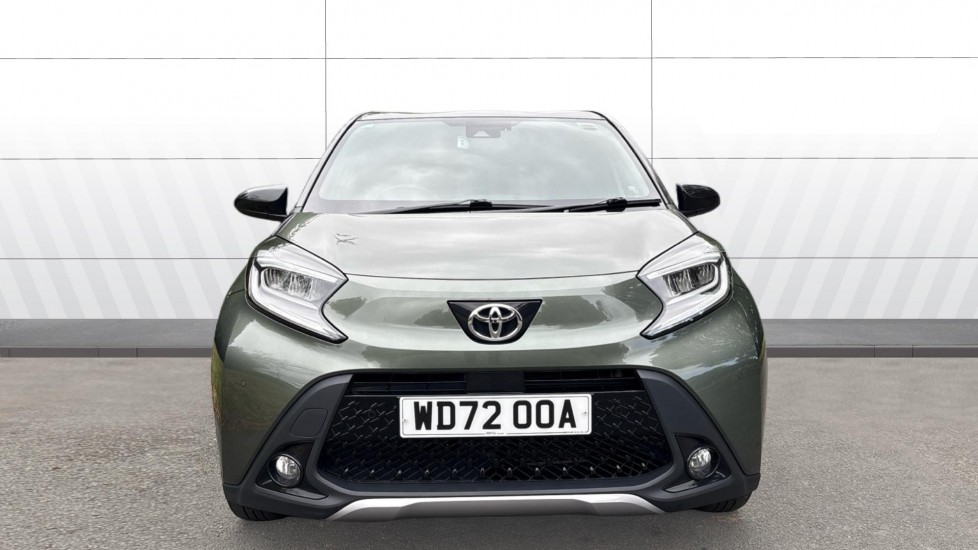 Toyota Aygo X 1.0 VVT-i Exclusive 5dr Petrol Hatchback - Image 3