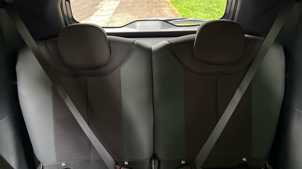 Toyota Aygo X 1.0 VVT-i Exclusive 5dr Petrol Hatchback - Image 15
