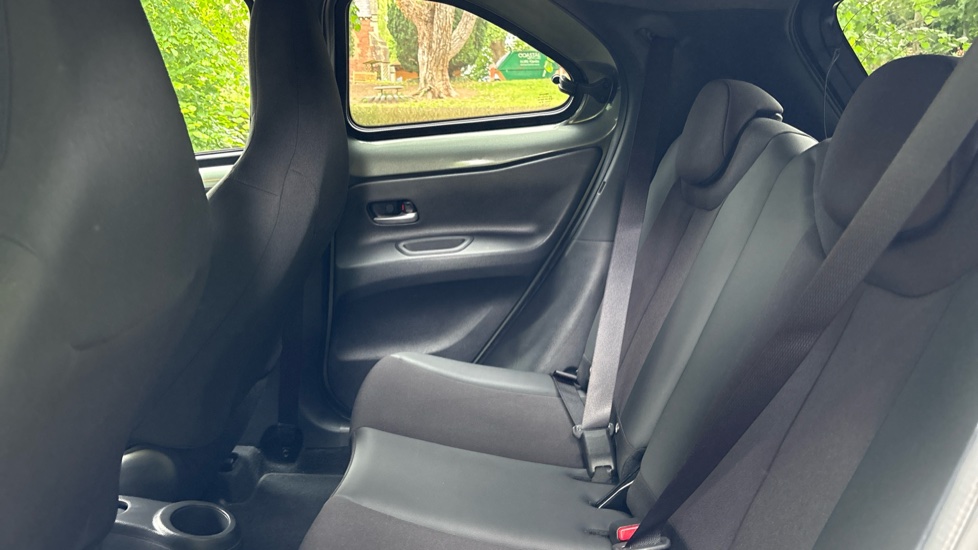 Toyota Aygo X 1.0 VVT-i Exclusive 5dr Petrol Hatchback - Image 16