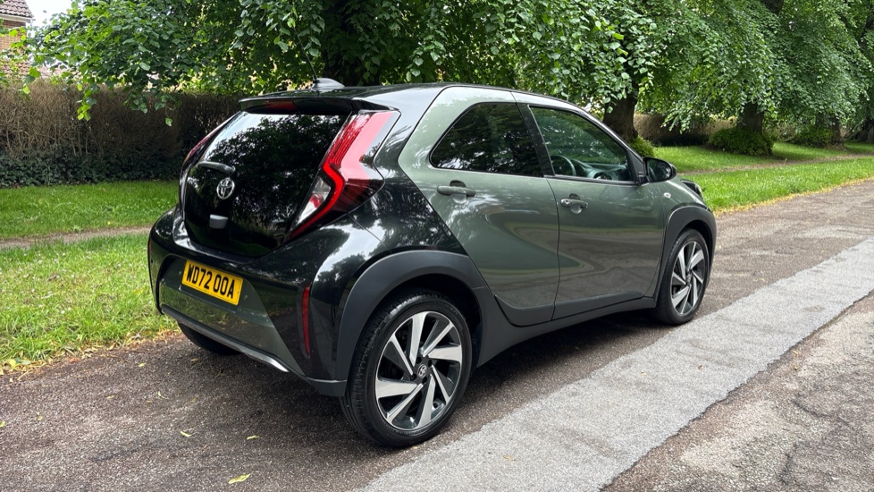 Toyota Aygo X 1.0 VVT-i Exclusive 5dr Petrol Hatchback - Image 27