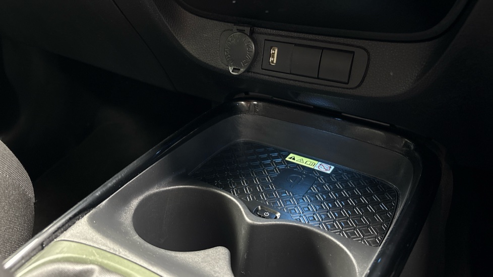 Toyota Aygo X 1.0 VVT-i Exclusive 5dr Petrol Hatchback - Image 35