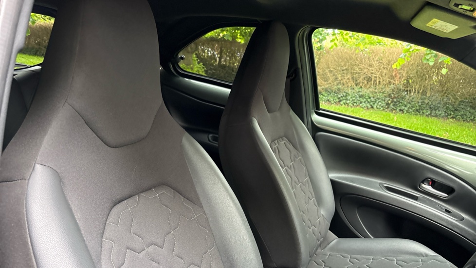Toyota Aygo X 1.0 VVT-i Exclusive 5dr Petrol Hatchback - Image 42