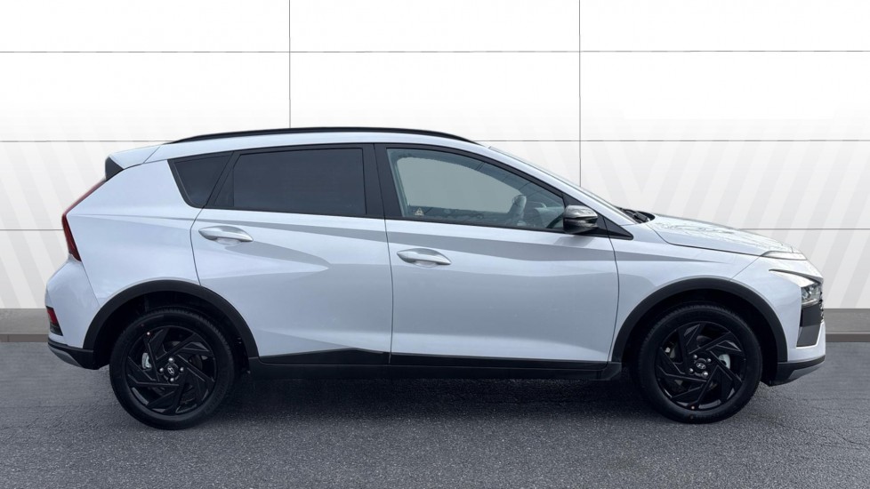 Hyundai BAYON 1.0 TGDi [90] Black Line 5dr DCT Petrol Hatchback - Image 5