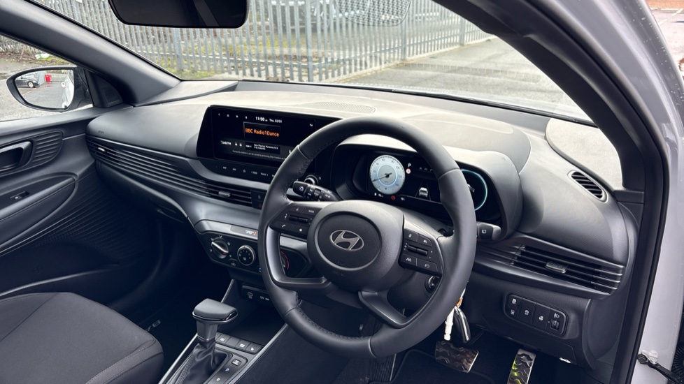 Hyundai BAYON 1.0 TGDi [90] Black Line 5dr DCT Petrol Hatchback - Image 11