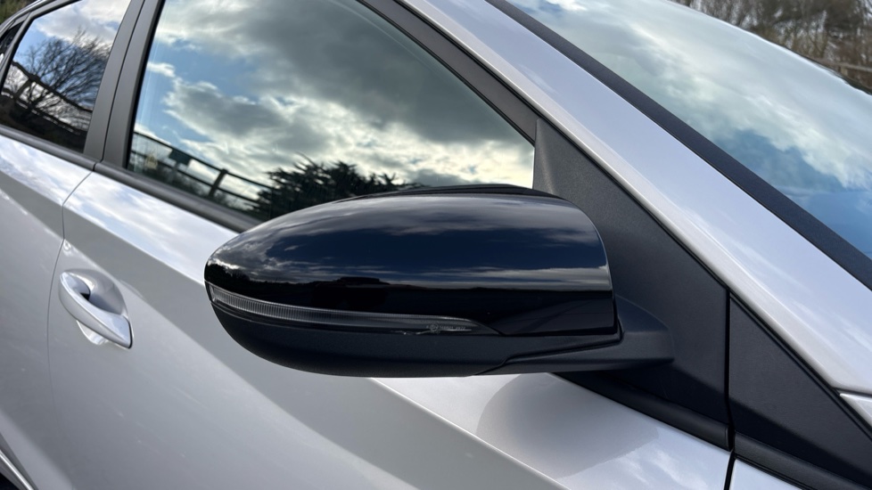 Hyundai i20 1.0T GDi 90 Black Line 5dr Petrol Hatchback - Image 24